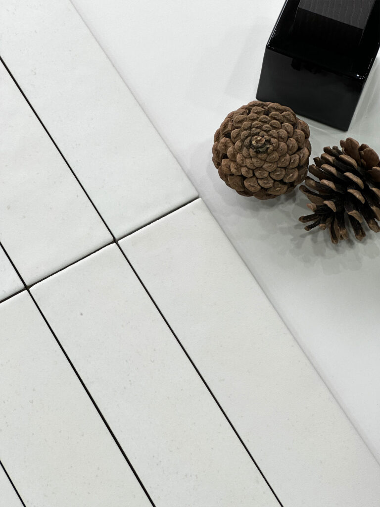 Handmade Artistic Tile — gạch 60 × 185 mm