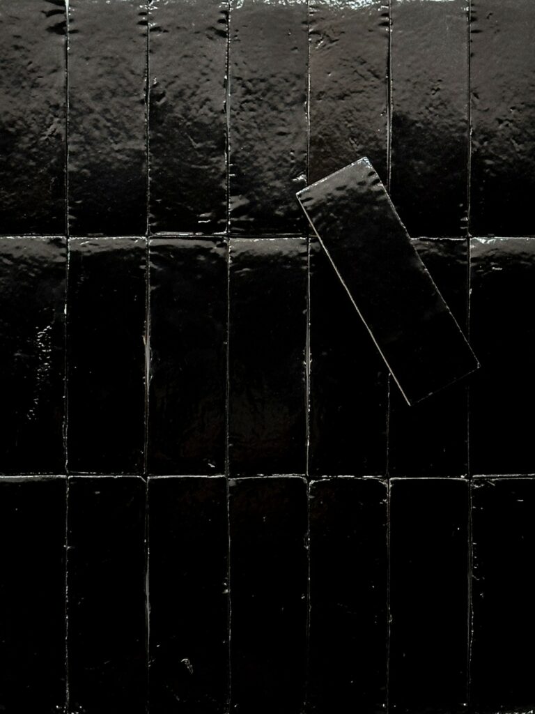 Handmade Hand Made — gạch 50 × 150 mm